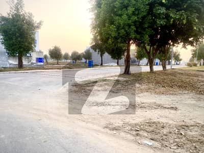 بحریہ ایجوکیشن اینڈ میڈیکل سٹی بلاک سی بحریہ ایجوکیشن اینڈ میڈیکل سٹی,لاہور میں 10 مرلہ رہائشی پلاٹ 48.0 لاکھ میں برائے فروخت۔