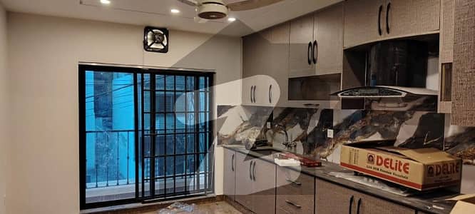 10 Marla Luxury Upper Portion For Rent In Gulberg Lahore