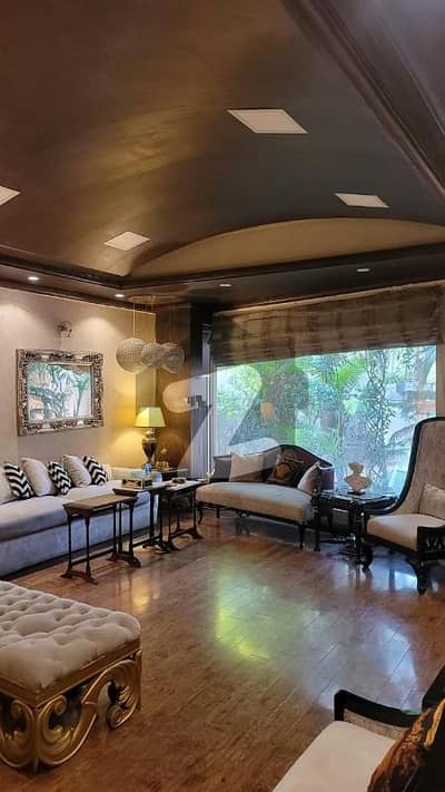 سرور روڈ کینٹ,لاہور میں 4 کمروں کا 1 کنال مکان 4.0 لاکھ میں کرایہ پر دستیاب ہے۔