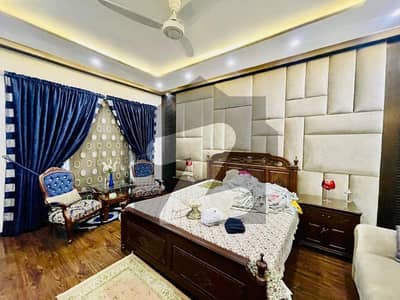 ZEEE Marketing Offers 1 Kanal On Main "150" Road Avenue 11 Ever Best location Hearth of DHA Phase 7 X Block Available