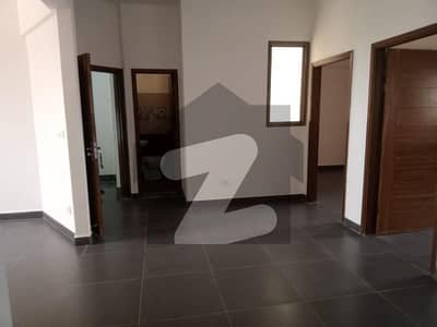 2 BED DD APARTMENT AVAILABLE FOR RENT IN DHA PHASE 7 EXTENTION
