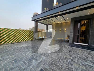 ڈی ایچ اے فیز 7 ڈیفنس (ڈی ایچ اے),لاہور میں 5 کمروں کا 1 کنال مکان 9.0 کروڑ میں برائے فروخت۔ ڈی ایچ اے فیز 7 ڈیفنس (ڈی ایچ اے),لاہور میں 5 کمروں کا 1 کنال مکان 9.0 کروڑ میں برائے فروخت۔