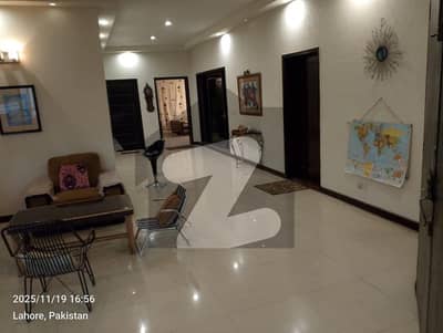 ڈی ایچ اے فیز 4 ڈیفنس (ڈی ایچ اے),لاہور میں 1 کنال کمرہ 45.0 ہزار میں کرایہ پر دستیاب ہے۔