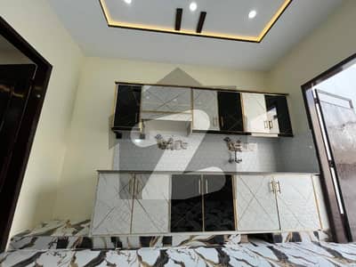 ٹاؤن شپ ۔ سیکٹر بی2 ٹاؤن شپ,لاہور میں 4 کمروں کا 2 مرلہ مکان 1.35 کروڑ میں برائے فروخت۔