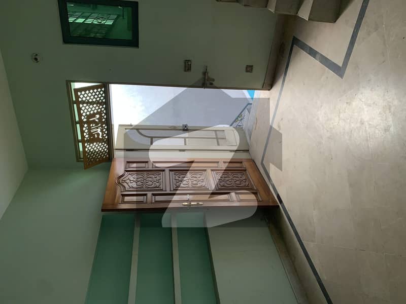 سبزہ زار سکیم ۔ بلاک جی سبزہ زار سکیم,لاہور میں 3 کمروں کا 10 مرلہ بالائی پورشن 70.0 ہزار میں کرایہ پر دستیاب ہے۔ سبزہ زار سکیم ۔ بلاک جی سبزہ زار سکیم,لاہور میں 3 کمروں کا 10 مرلہ بالائی پورشن 70.0 ہزار میں کرایہ پر دستیاب ہے۔