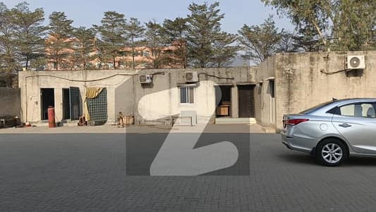 4 kanal 9 marla factory available for sale