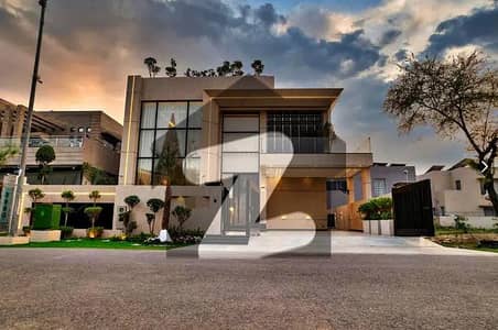 100% ORIGINAL ADD FACING PARK 1 KANAL FULL BASEMENT MAZHAR DESIGN ULTRA MODERN BUNGALOW WITH DOUBLE HEIGHTED TV LOUNGE PLUS INDOOR SWIMMING POOL AND LIFT FOR SALE IN DHA PHASE 5 NEAR TO WATEEN CHOWK.