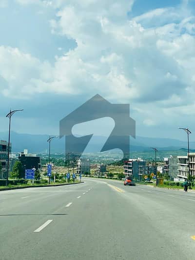 بحریہ انکلیو - سیکٹر سی 3 بحریہ انکلیو,بحریہ ٹاؤن,اسلام آباد میں 9 مرلہ رہائشی پلاٹ 1.72 کروڑ میں برائے فروخت۔