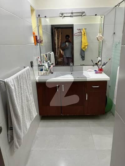 500 yard bunglow for sale fully renovated 1+4=5 bedroom DDL 2 car parking peaceful Location 500 yard bunglow for sale fully renovated 1+4=5 bedroom DDL 2 car parking peaceful Location