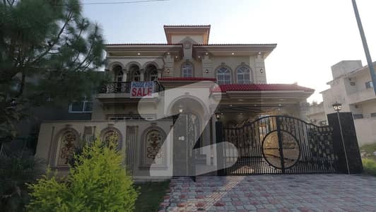 Your Ideal Prime Location 14 Marla House Has Just Become Available In Naval Anchorage - Block F