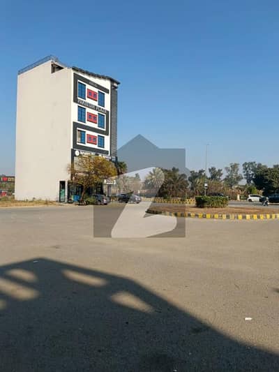 سٹی ہاؤسنگ سوسائٹی گوجرانوالہ میں 3 مرلہ کمرشل پلاٹ 2.35 کروڑ میں برائے فروخت۔