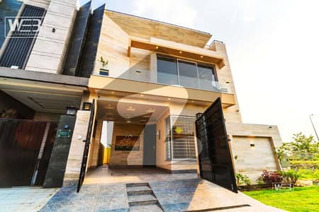 اتحاد ٹاؤن فیز ١ اتحاد ٹاؤن,رائیونڈ روڈ,لاہور میں 4 کمروں کا 5 مرلہ مکان 2.49 کروڑ میں برائے فروخت۔