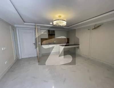 بحریہ ٹاؤن سیکٹر ای بحریہ ٹاؤن,لاہور میں 2 کمروں کا 4 مرلہ فلیٹ 55.0 ہزار میں کرایہ پر دستیاب ہے۔