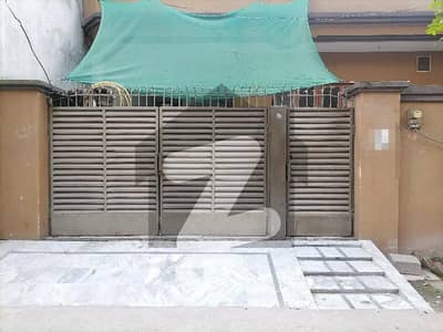 مرغزار آفیسرز کالونی لاہور میں 5 کمروں کا 10 مرلہ مکان 3.0 کروڑ میں برائے فروخت۔