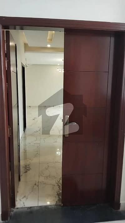 7 Floor 3 Bed Brand New