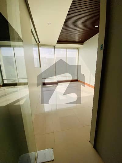 بدر کمرشل ایریا ڈی ایچ اے فیز 5,ڈی ایچ اے ڈیفینس,کراچی میں 4 مرلہ دفتر 1.3 لاکھ میں کرایہ پر دستیاب ہے۔ بدر کمرشل ایریا ڈی ایچ اے فیز 5,ڈی ایچ اے ڈیفینس,کراچی میں 4 مرلہ دفتر 1.3 لاکھ میں کرایہ پر دستیاب ہے۔