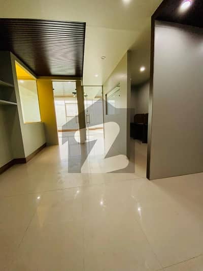1000 Sqft Office For Rent With 3 Chamber Badar Street 10