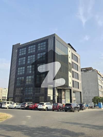 ڈی ایچ اے فیز 8 - کمرشل براڈوے ڈی ایچ اے فیز 8,ڈیفنس (ڈی ایچ اے),لاہور میں 16 مرلہ دفتر 3.5 لاکھ میں کرایہ پر دستیاب ہے۔ ڈی ایچ اے فیز 8 - کمرشل براڈوے ڈی ایچ اے فیز 8,ڈیفنس (ڈی ایچ اے),لاہور میں 16 مرلہ دفتر 3.5 لاکھ میں کرایہ پر دستیاب ہے۔