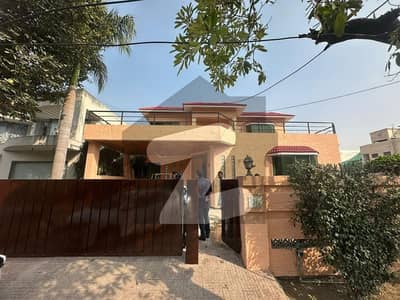 ڈی ایچ اے فیز 3 - بلاک ایکس فیز 3,ڈیفنس (ڈی ایچ اے),لاہور میں 4 کمروں کا 1 کنال مکان 2.7 لاکھ میں کرایہ پر دستیاب ہے۔ ڈی ایچ اے فیز 3 - بلاک ایکس فیز 3,ڈیفنس (ڈی ایچ اے),لاہور میں 4 کمروں کا 1 کنال مکان 2.7 لاکھ میں کرایہ پر دستیاب ہے۔