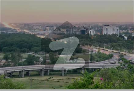 اسلام آباد ایکسپریس وے اسلام آباد میں 12 کنال کمرشل پلاٹ 12.0 ارب میں برائے فروخت۔