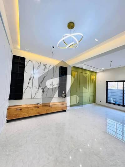 Brand New 5 Marla House Available In Park View City Brand New 5 Marla House Available In Park View City