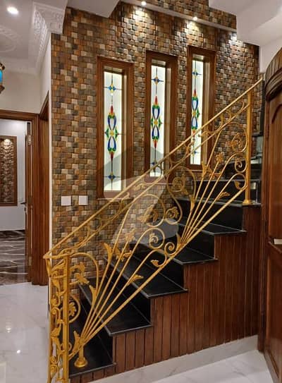 ڈی ایچ اے 9 ٹاؤن ۔ بلاک سی ڈی ایچ اے 9 ٹاؤن,ڈیفنس (ڈی ایچ اے),لاہور میں 3 کمروں کا 5 مرلہ مکان 1.75 کروڑ میں برائے فروخت۔ ڈی ایچ اے 9 ٹاؤن ۔ بلاک سی ڈی ایچ اے 9 ٹاؤن,ڈیفنس (ڈی ایچ اے),لاہور میں 3 کمروں کا 5 مرلہ مکان 1.75 کروڑ میں برائے فروخت۔