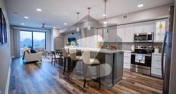 Available on Rent in Royal icon Available on Rent in Royal icon