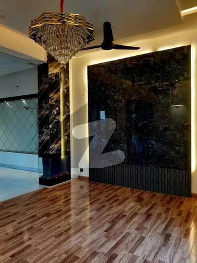 5 MARLA HOUSE FOR RENT 5 MARLA HOUSE FOR RENT