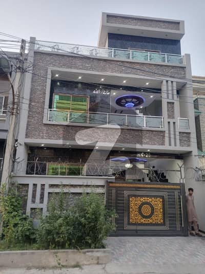 نیو سٹی فیز 2 نیو سٹی,واہ میں 4 کمروں کا 5 مرلہ مکان 1.65 کروڑ میں برائے فروخت۔