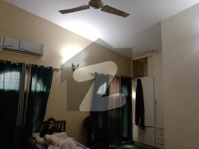 Beautiful House With 6 Bed For Sale