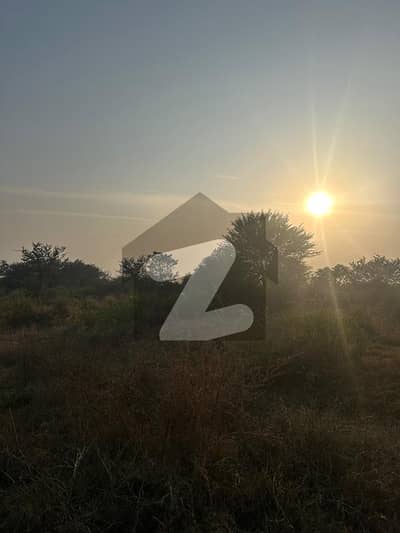 ڈی ۔ 12/2 ڈی ۔ 12,اسلام آباد میں 1 کنال رہائشی پلاٹ 13.75 کروڑ میں برائے فروخت۔