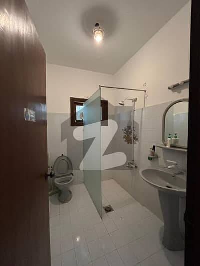 ڈی ایچ اے فیز 2 ڈی ایچ اے ڈیفینس,کراچی میں 7 کمروں کا 1 کنال مکان 14.0 کروڑ میں برائے فروخت۔