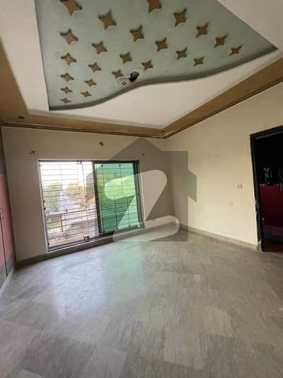 واپڈا ٹاؤن فیز 1 واپڈا ٹاؤن,لاہور میں 3 کمروں کا 10 مرلہ بالائی پورشن 70.0 ہزار میں کرایہ پر دستیاب ہے۔