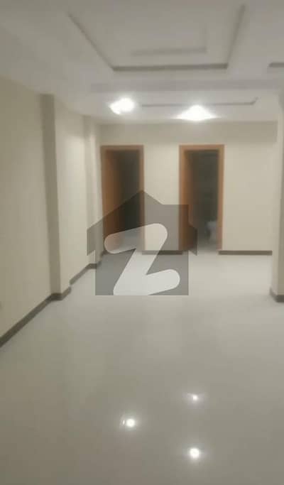 کمرشل مارکیٹ راولپنڈی میں 1 کمرے کا 5 مرلہ دفتر 1.35 لاکھ میں کرایہ پر دستیاب ہے۔