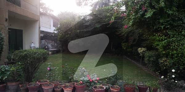 2 Kanal House Near Kanal Road New Garden Town. Multinational Company And Salient Office.