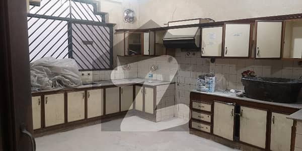 2 Kanal House Near Frozperroad. In Garden Town Best Town Area