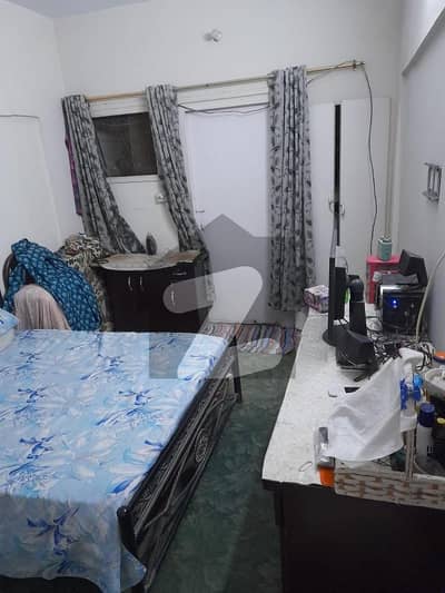 نصیرآباد فیڈرل بی ایریا,کراچی میں 2 کمروں کا 4 مرلہ فلیٹ 95.0 لاکھ میں برائے فروخت۔