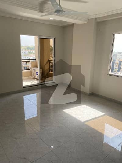 Specious 2 bedroom apartment with separate servent quarter Specious 2 bedroom apartment with separate servent quarter