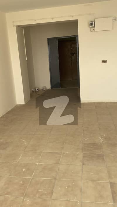 Office In Shahra-E-Faisal