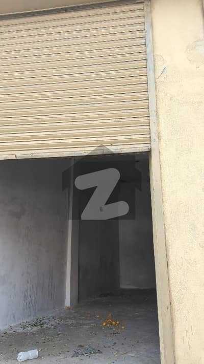 ضرار شہید روڈ کینٹ,لاہور میں 3 مرلہ دکان 3.0 لاکھ میں کرایہ پر دستیاب ہے۔