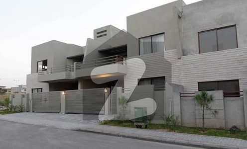 7 Marla Corner villa available for sale