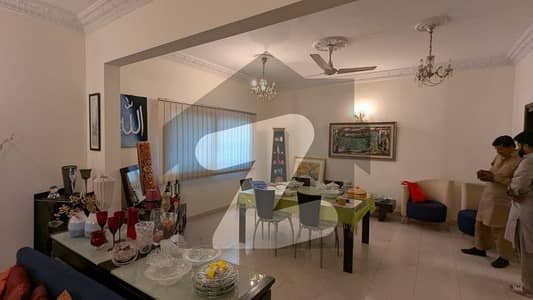 ڈی ایچ اے فیز 5 ڈی ایچ اے ڈیفینس,کراچی میں 5 کمروں کا 1 کنال مکان 11.9 کروڑ میں برائے فروخت۔