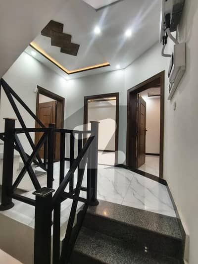 10 Marla Furnished Full house House Available For Rent 10 Marla Furnished Full house House Available For Rent