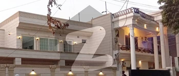 BRAND NEW 1 KANAL BEAUTIFULL HOUSE AVAILABLE FOR SALE