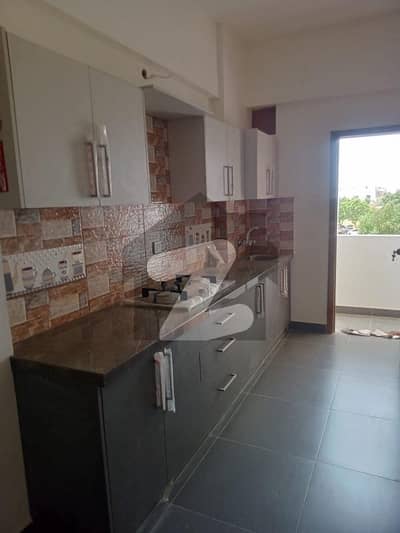 2 BED D. D 3 BATHS 4 FLOOR PHASE 7 EXT DHA KARACHI.