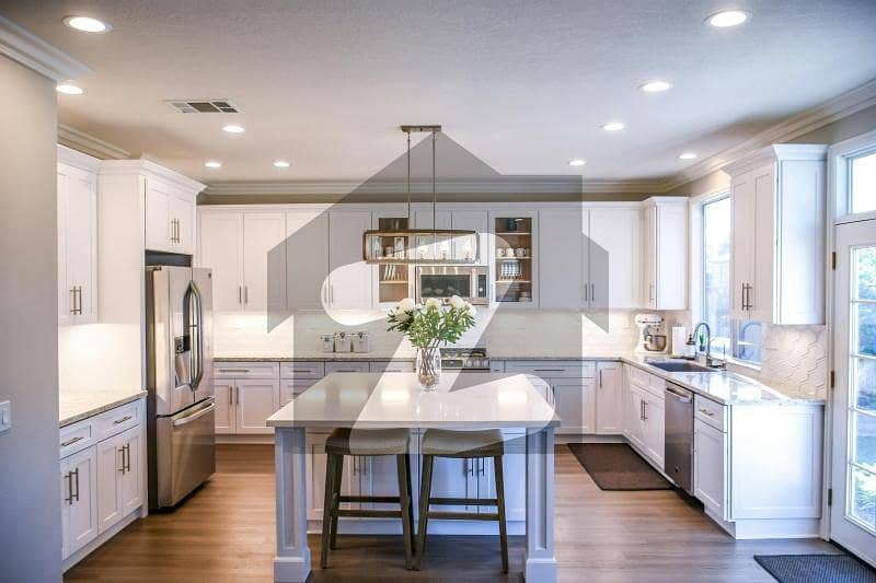 Flat For sale In Raiwind Road Flat For sale In Raiwind Road