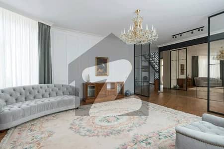 This Is Your Chance To Buy Upper Portion In Lake City