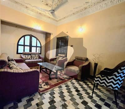 گلشنِ جمال گلشنِ اقبال ٹاؤن,کراچی میں 6 کمروں کا 5 مرلہ مکان 3.4 کروڑ میں برائے فروخت۔