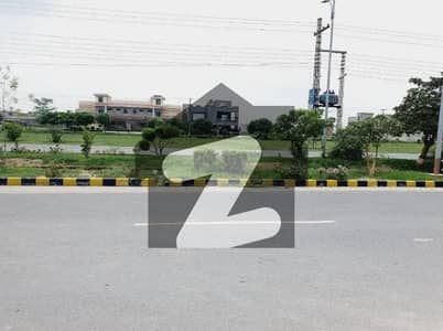 10 MARLA RESIDENTIAL PLOT IS AVAILABLE FOR SALE IN AWT PHASE 2