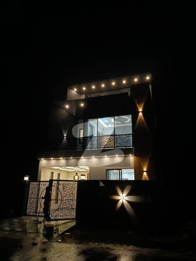 Tripple Storey 4 Marla House Available In Buch Villas Phase 2 - Manik Block For sale